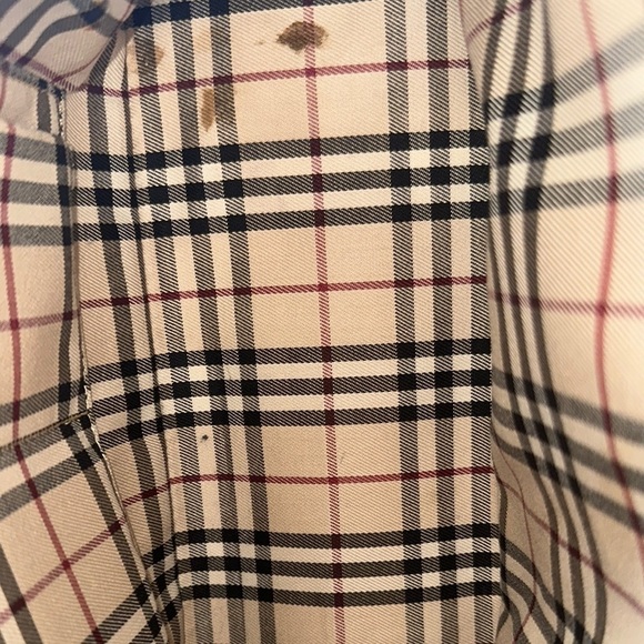 Elegant Tan Handbag - Picture 11 of 13